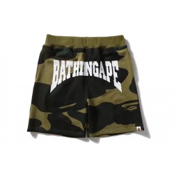Bape Camo мужские зеленые шорты