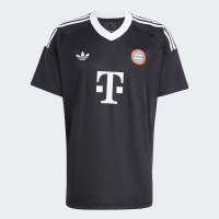 24-25 FC Bayern Mens Third Goalkeeper Jersey