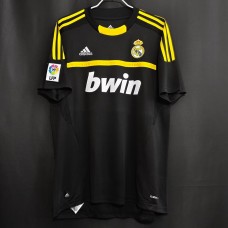2011-2012 Real Madrid Goalkeeper Retro Jersey 