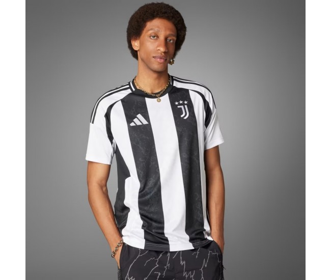 24-25 Juventus Mens Home Authentic Soccer Jersey 